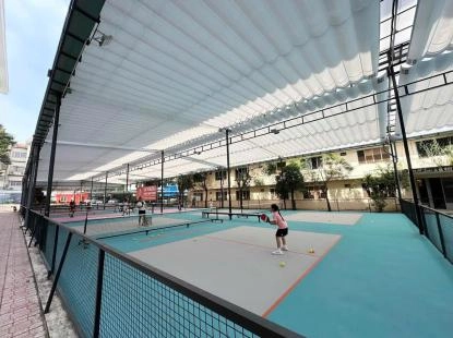 DỊCH VỤ THI CÔNG MÁI BẠT XẾP SÂN PICKLEBALL TẠI LONG THÀNH