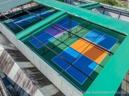 Thi Công Mái Bạt Xếp Sân Pickleball Tại Long Thành