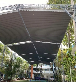 Mái che bạt trường học