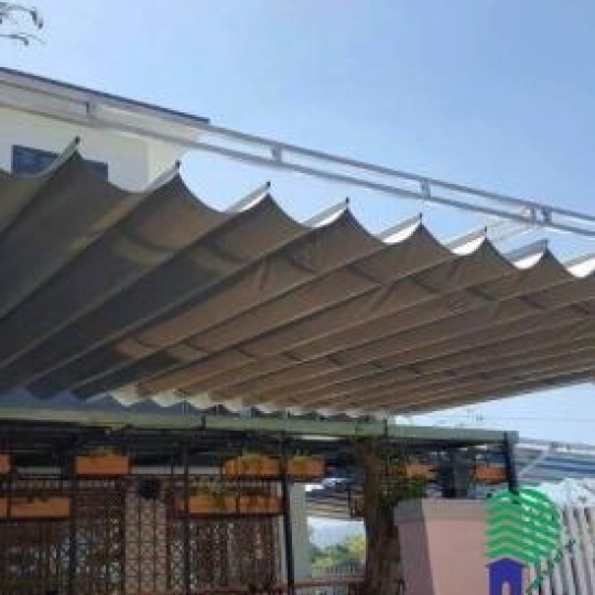 Mái bạt xếp kéo tay di động Đồng Nai
