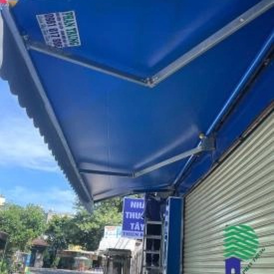 Thi công mái hiên nhà thuốc giá rẻ Biên Hòa – Mái che chất lượng cao từ Phan Trung