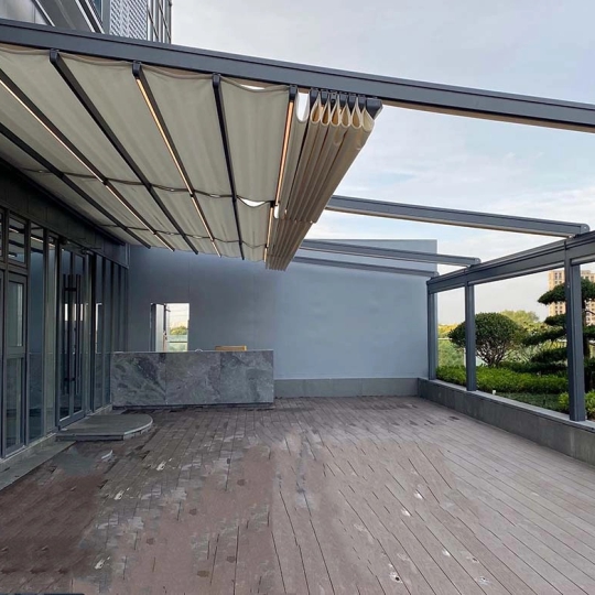 Mái bạt xếp tự động là gì